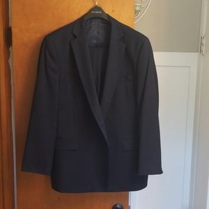 Navy blue mens suit